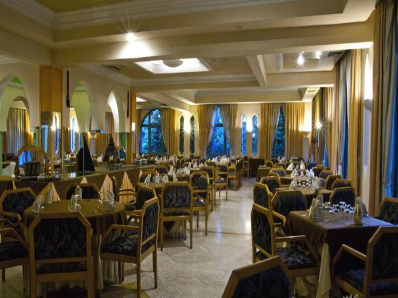 Chems Le Tazarkount Hotel Afourer Екстериор снимка